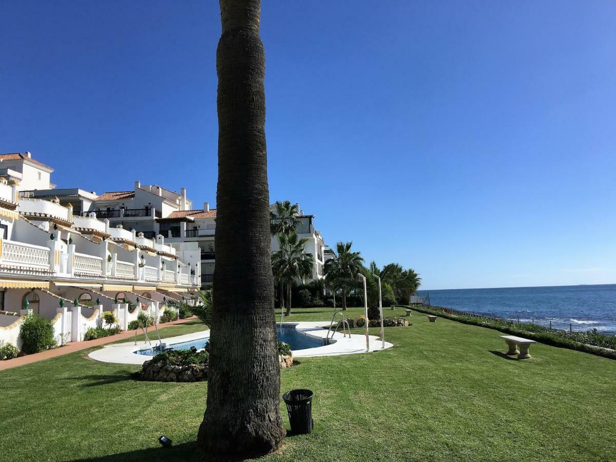 فيلا Casa Victoria Sitio de Calahonda المظهر الخارجي الصورة